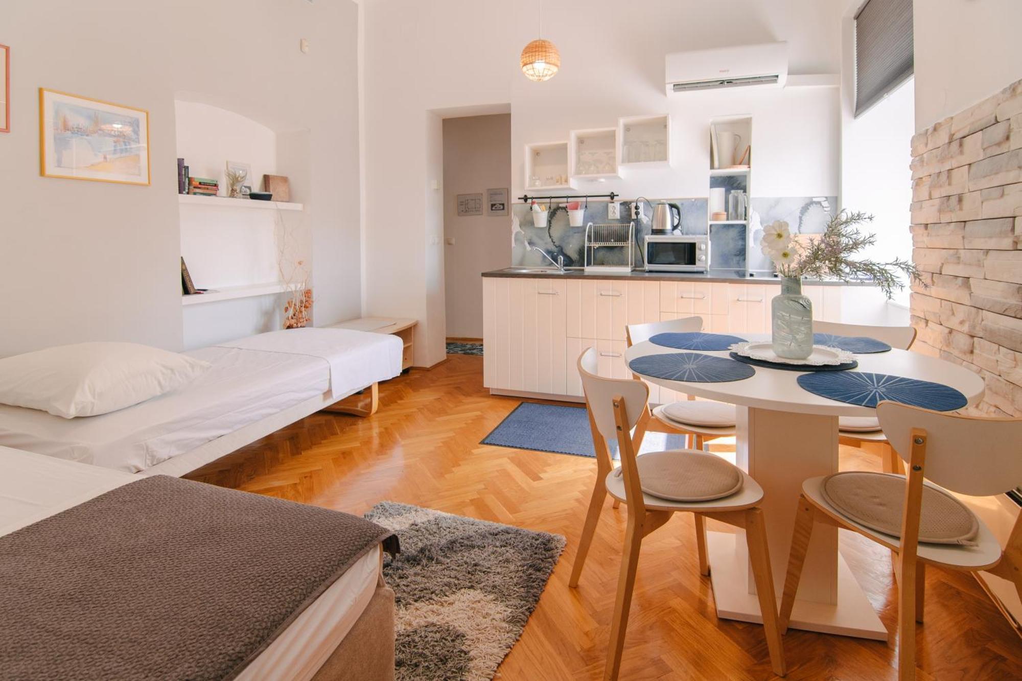 Apartments Sab Ogulin Exterior foto